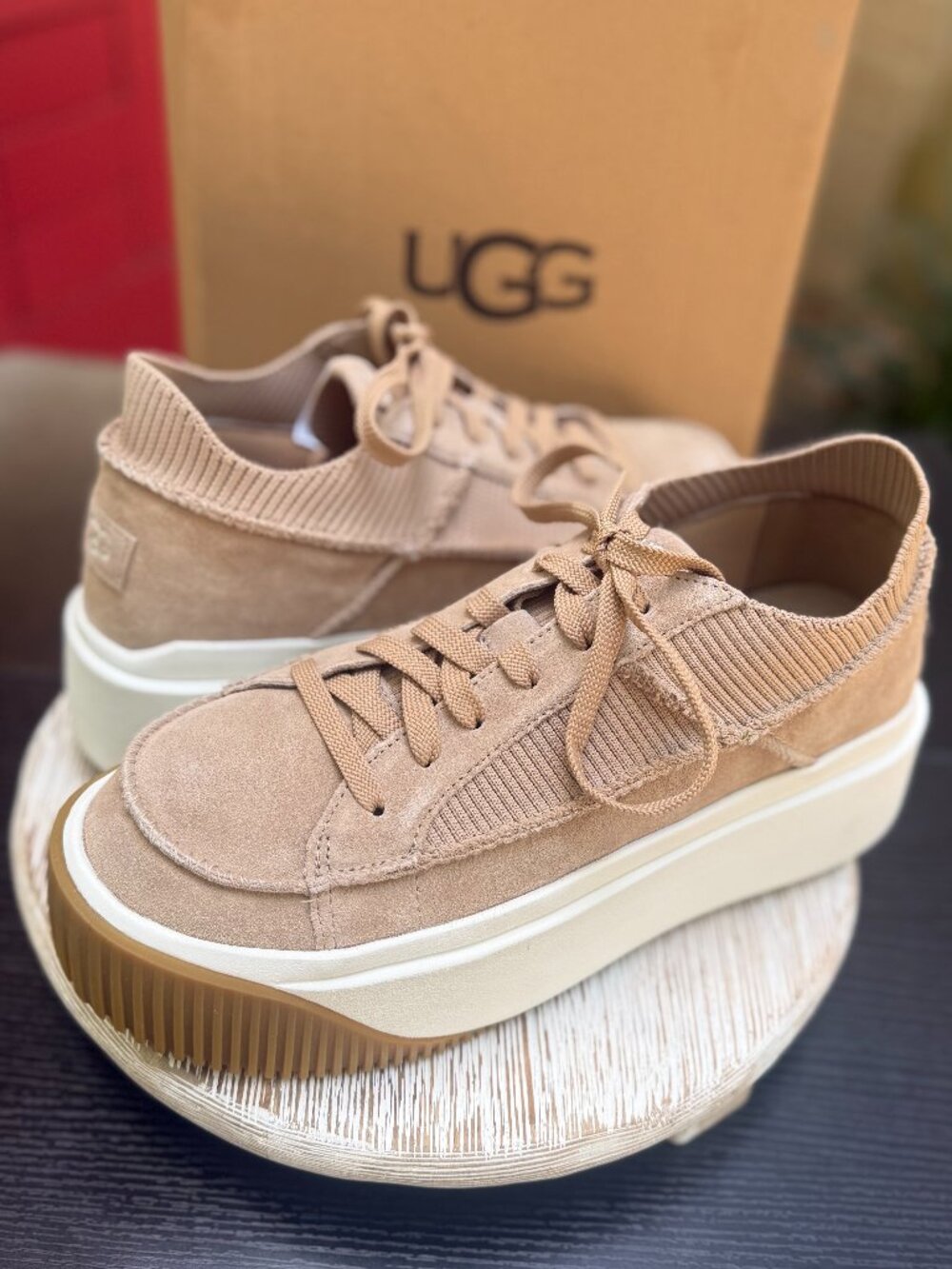 UGG EZ-DUZZIT LACE Platform Sneakers Women's 9 Sand Beige Suede Upper Casual New - Picture 3 of 12